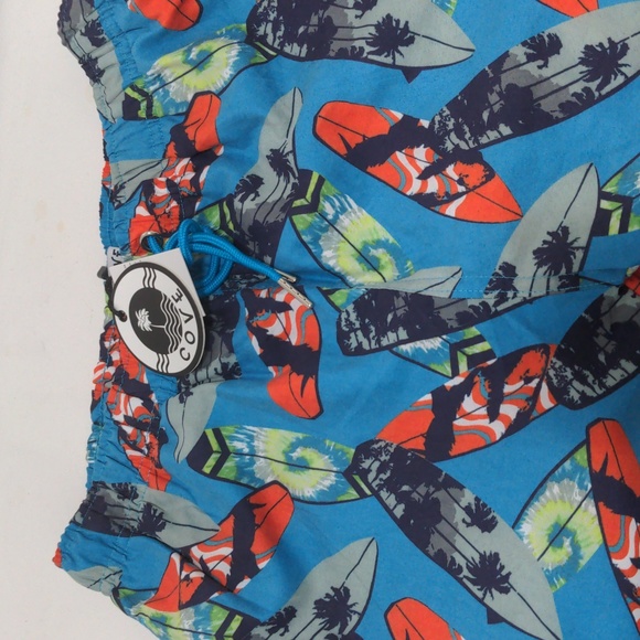 Surfboard Trunks - Picture 2 of 6